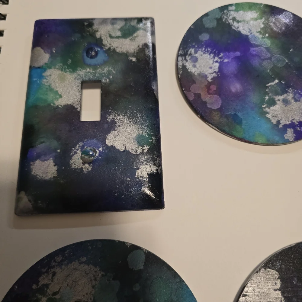 HANDCRAFTED Abstract Room Decor HANDPAINTED 6 Wood Coasters & Lightswitch Case - Picture 3 of 14